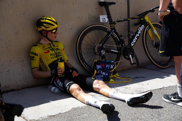 Tour of Oman 2026: Tijmen Graat sluit sterke week af met 24e plaats op Green Mountain