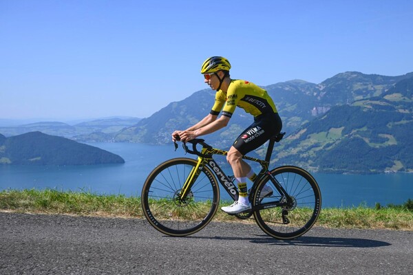 Tijmen Graat sterk en stabiel in Tour de Suisse 2025