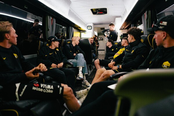 Tijmen Graat finisht zware Strade Bianche na pechmoment in koers